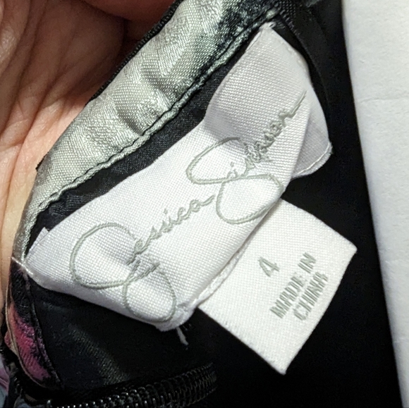 Jessica Simpson - Picture 3 of 3